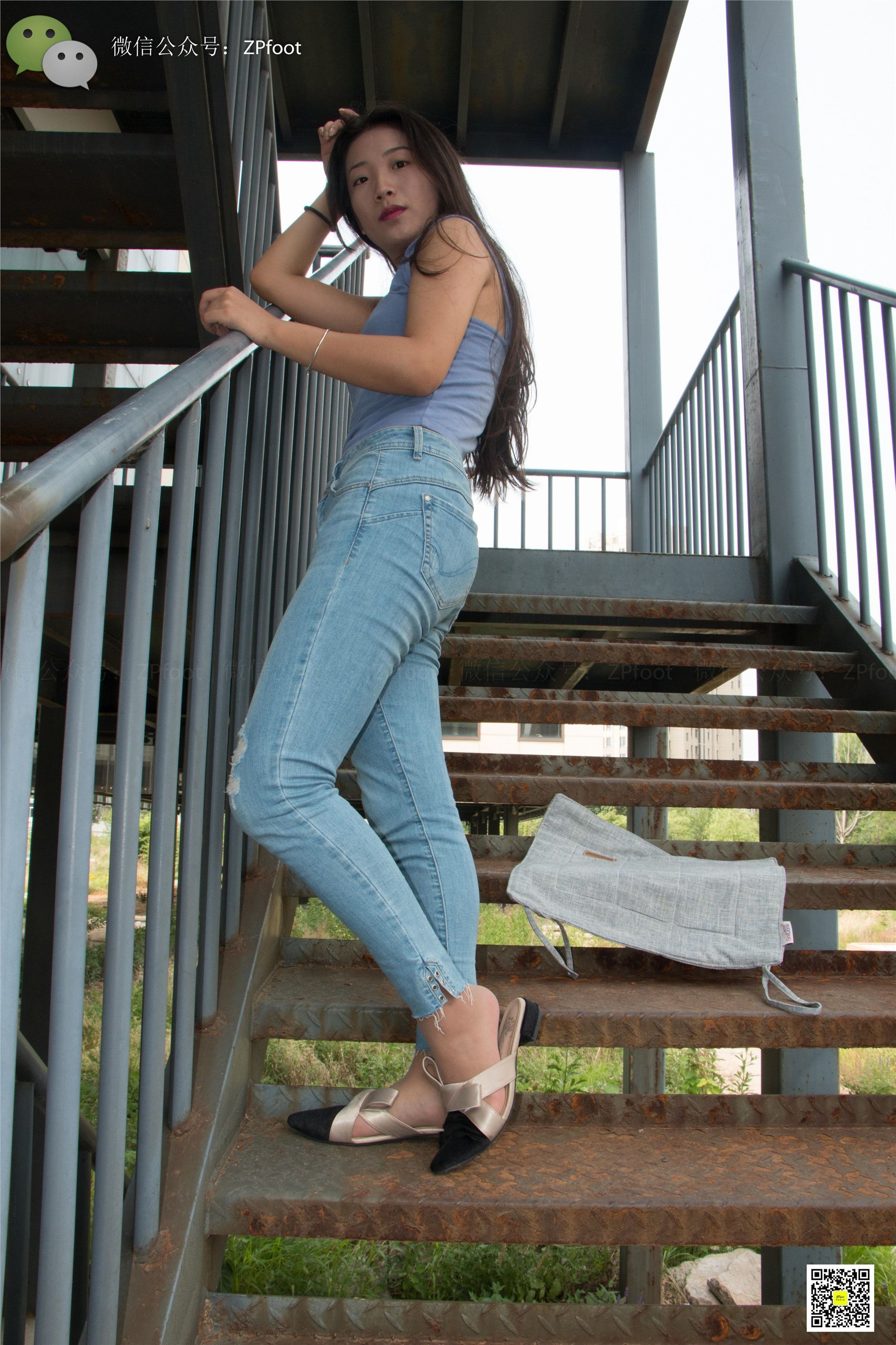 LSS山茶摄影 NO.010 芍药的短丝裸足